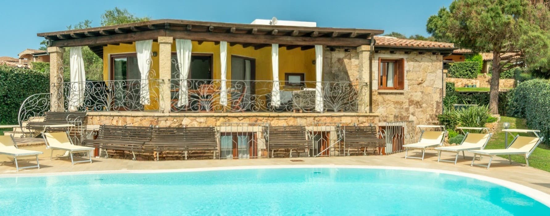 Villa Maresol a Salina Bamba, lusso in Sardegna