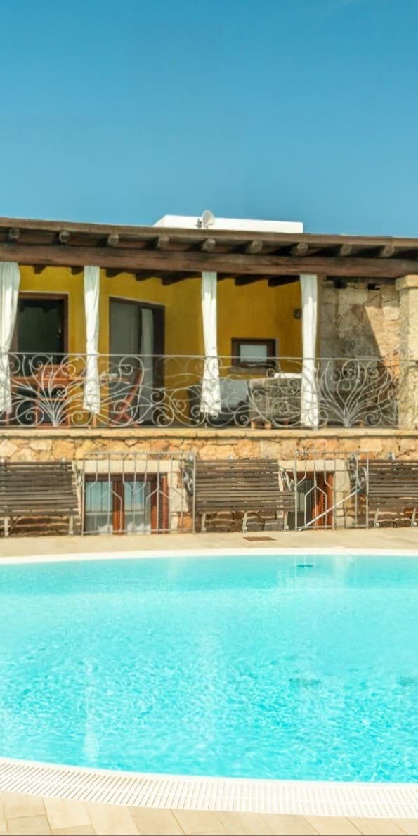 Villa Maresol a Salina Bamba, lusso in Sardegna
