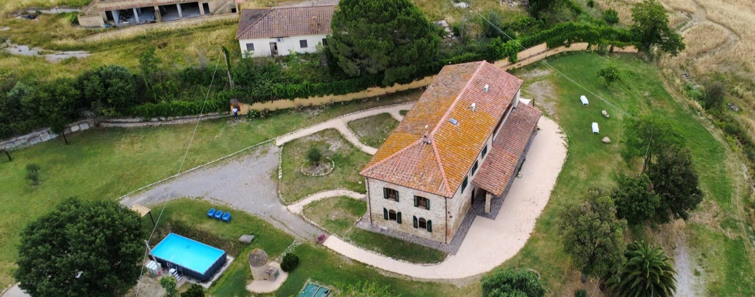 Casa indipendente a Volterra, nel cuore della Toscana