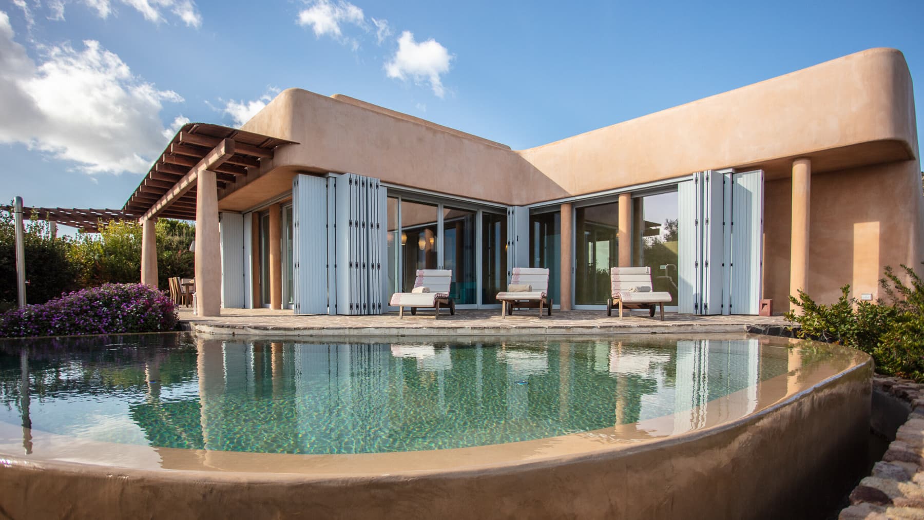 Villa con piscina e giardino a Pula, Sardegna