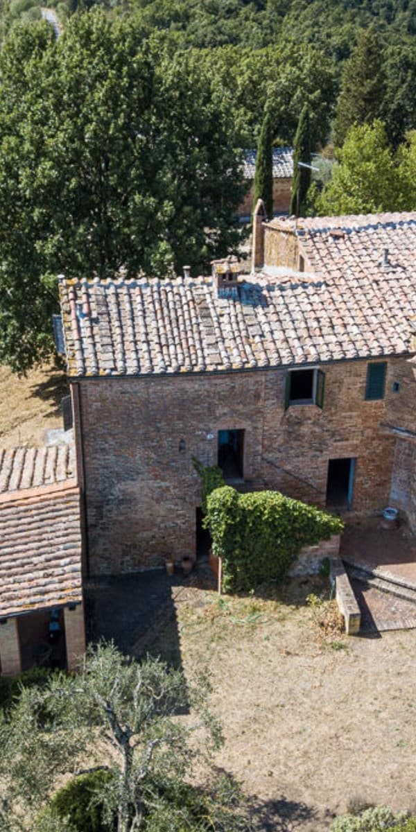 Charming Rustic House in Bollano, Tuscany