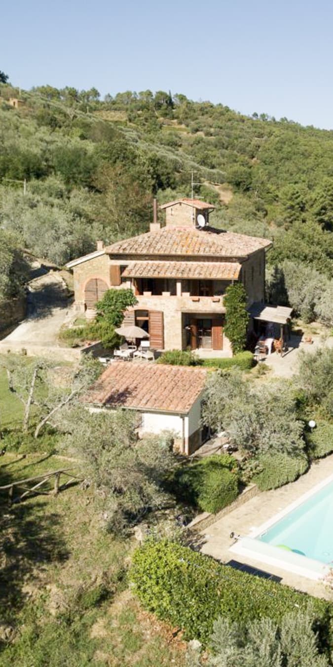 Casale esclusivo nelle colline toscane, 400 mq a Bucine