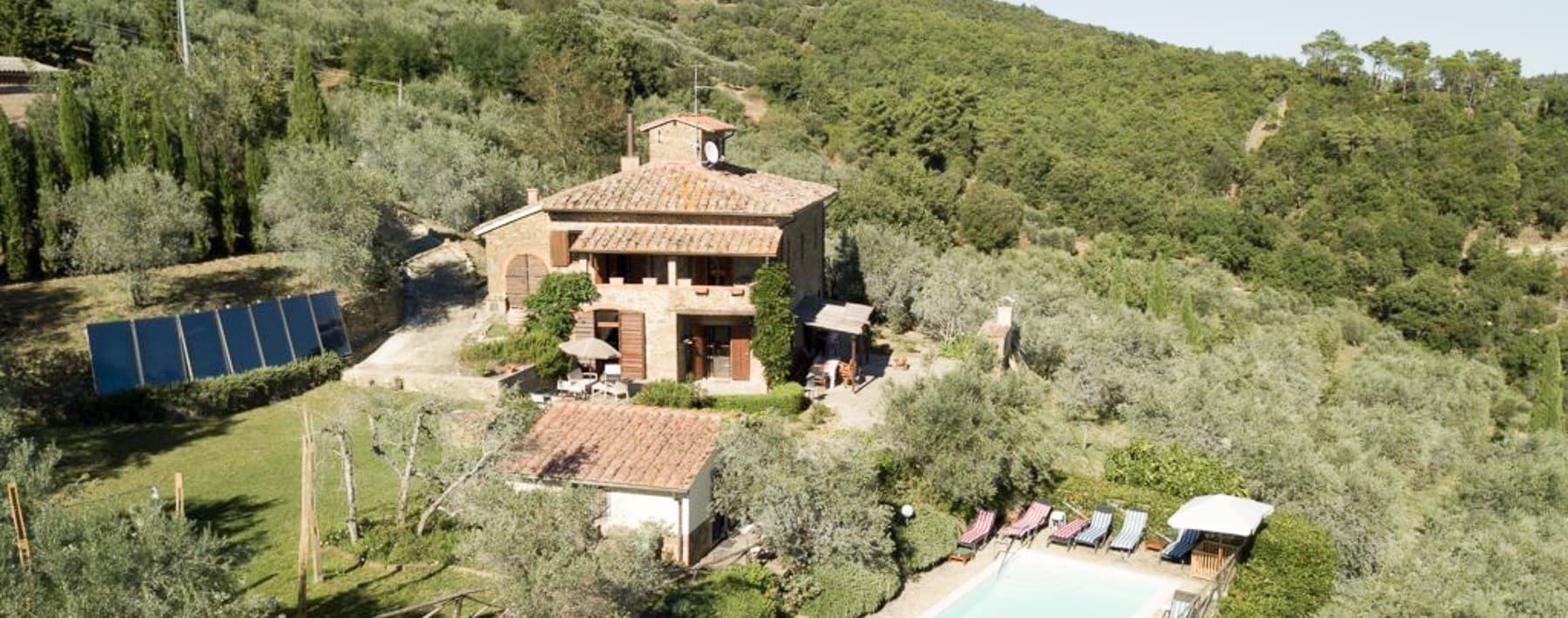 Casale esclusivo nelle colline toscane, 400 mq a Bucine