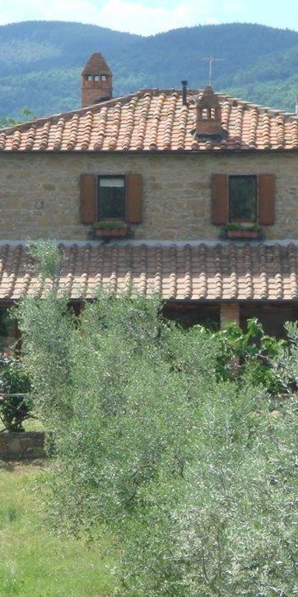 Villa esclusiva a Montebenichi, cuore della Toscana