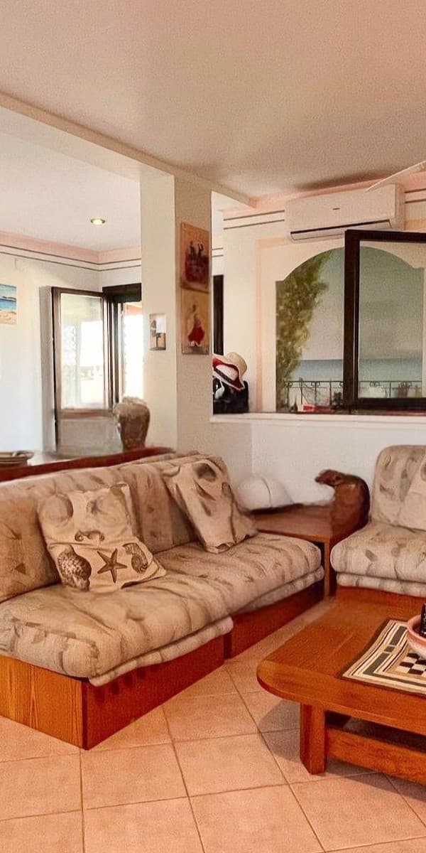 Penthouse in Alghero, Sardinia with Stunning Views