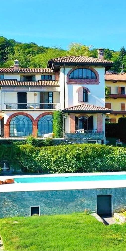 Villa in Stresa Overlooking Lake Maggiore, Piemonte