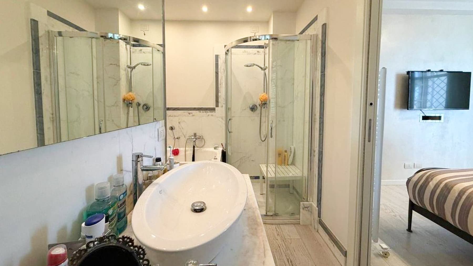 Elegant Villa in Camaiore, Tuscany's Versilia