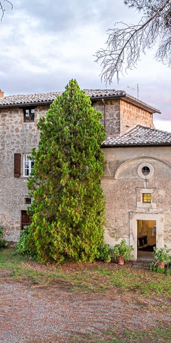 Rustic Country House in Charming Lazio, Lubriano