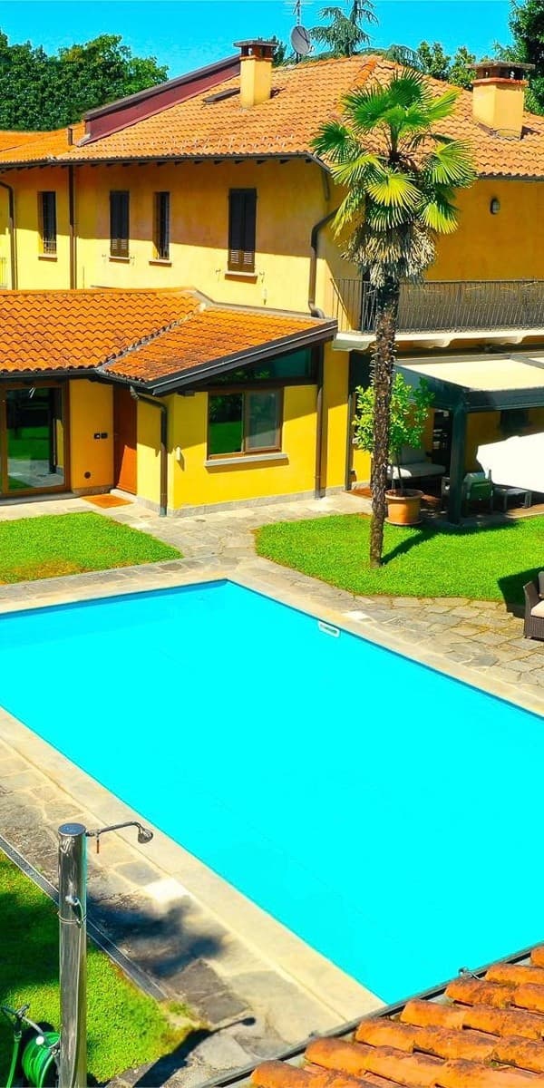 Elegant Villa in Castelletto sopra Ticino, Piedmont
