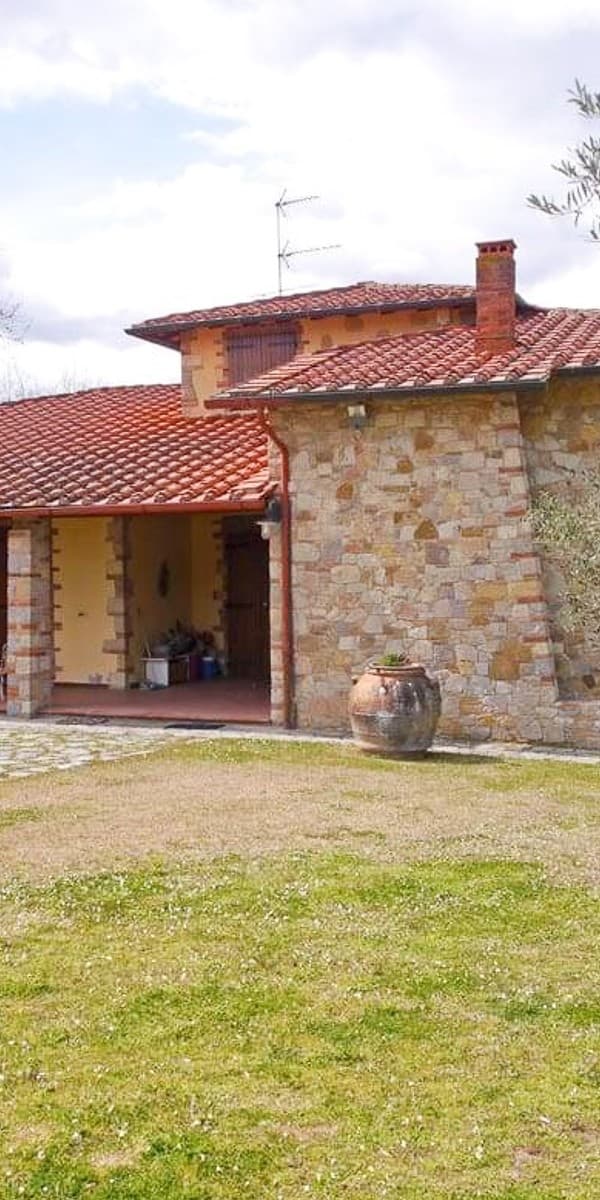 Stone Villa in Chianti, Tuscany with Panoramic Views