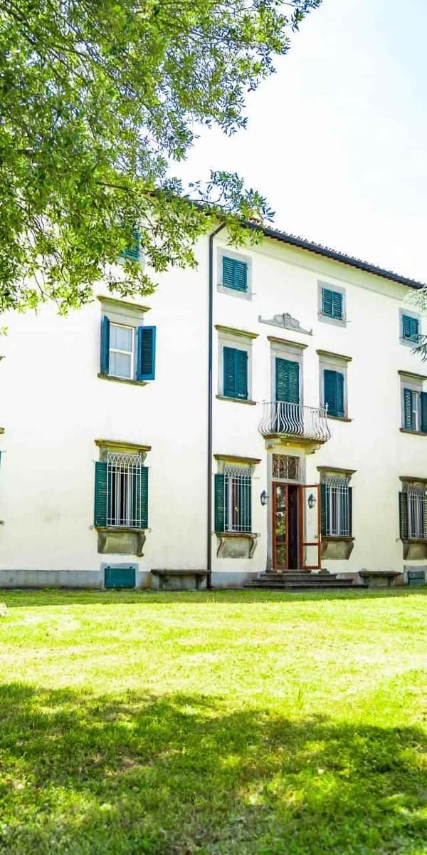 Spacious Villa in Castelfranco di Sotto, Tuscany