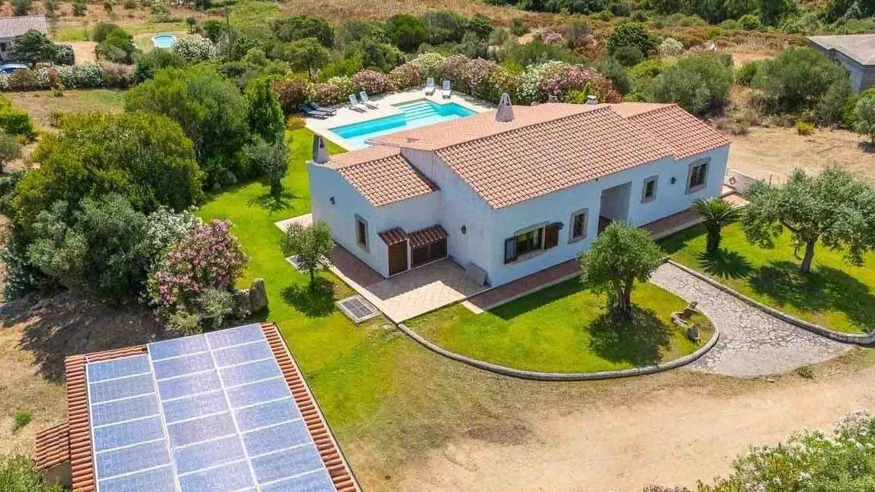 Villa elegante ad Arzachena, cuore della Sardegna