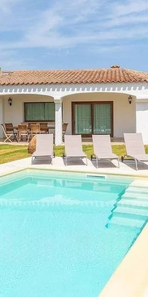 Villa esclusiva in campagna a Santa Teresina, Sardegna