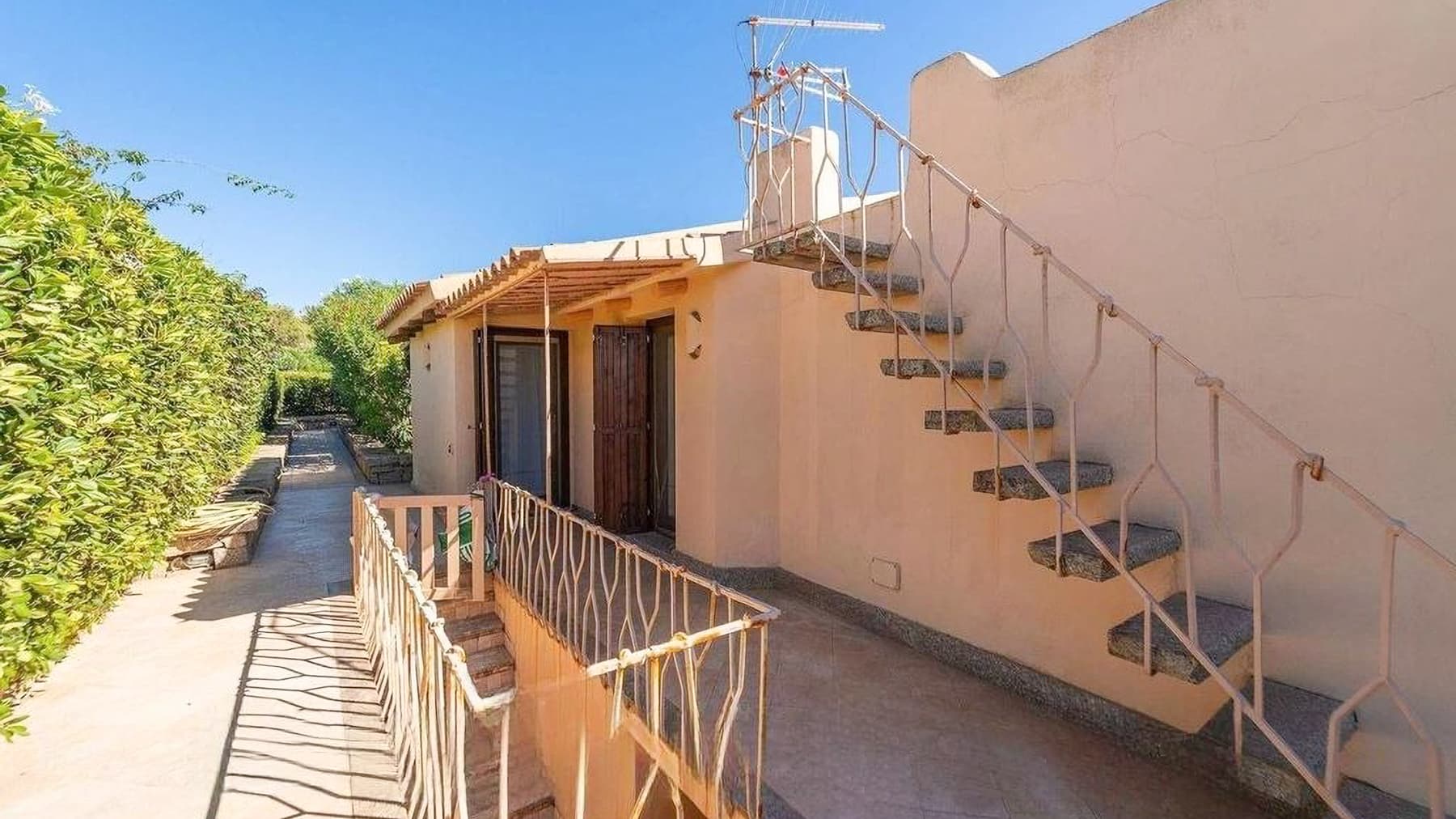 Villa Retreat in Baja Sardinia, Sardinia