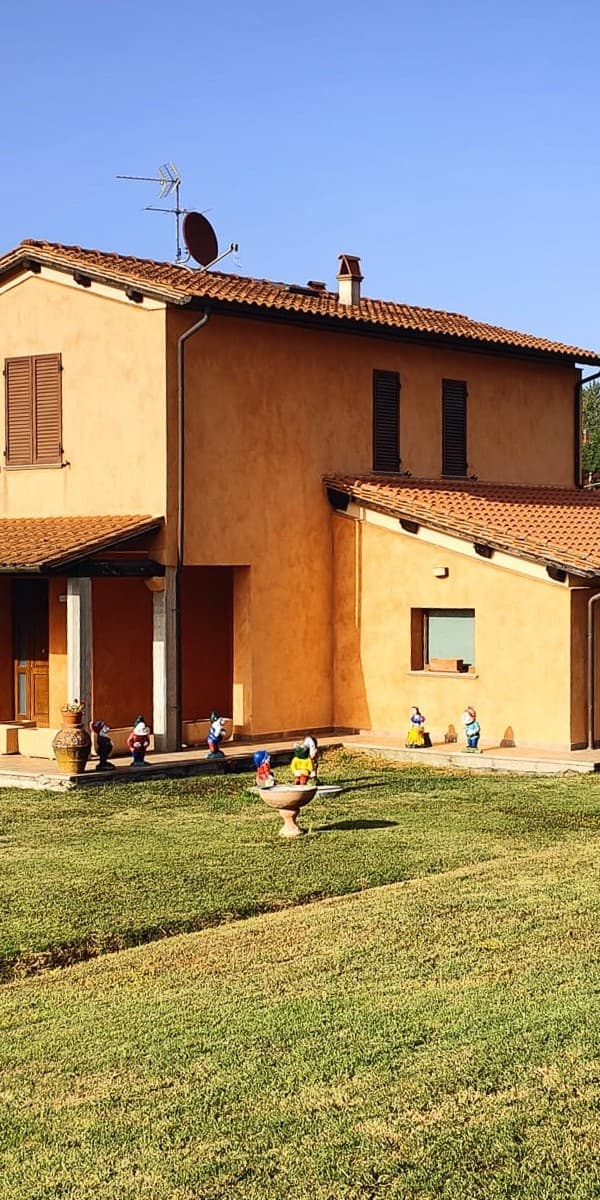 Charming Villa in San Miniato, Tuscany
