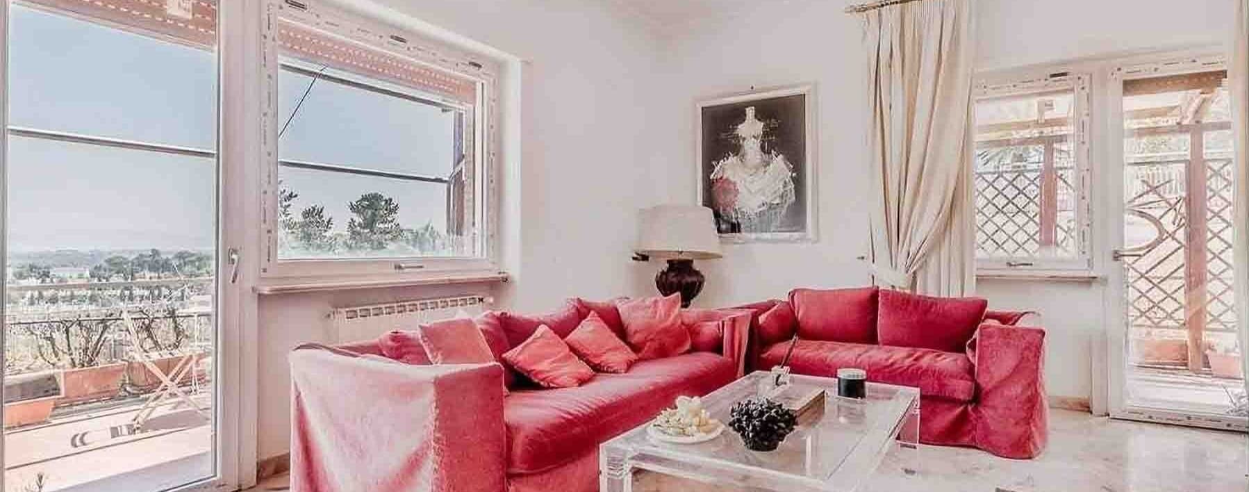 Attico esclusivo con terrazzo panoramico a Roma