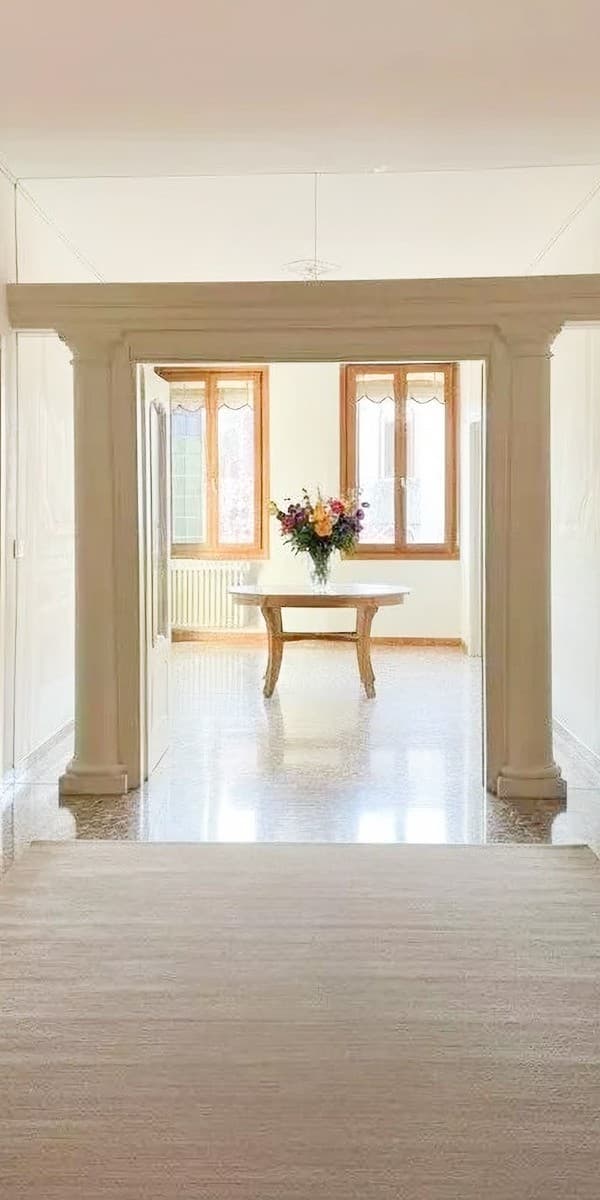 Penthouse in Venice, Veneto: Ultimate Elegance