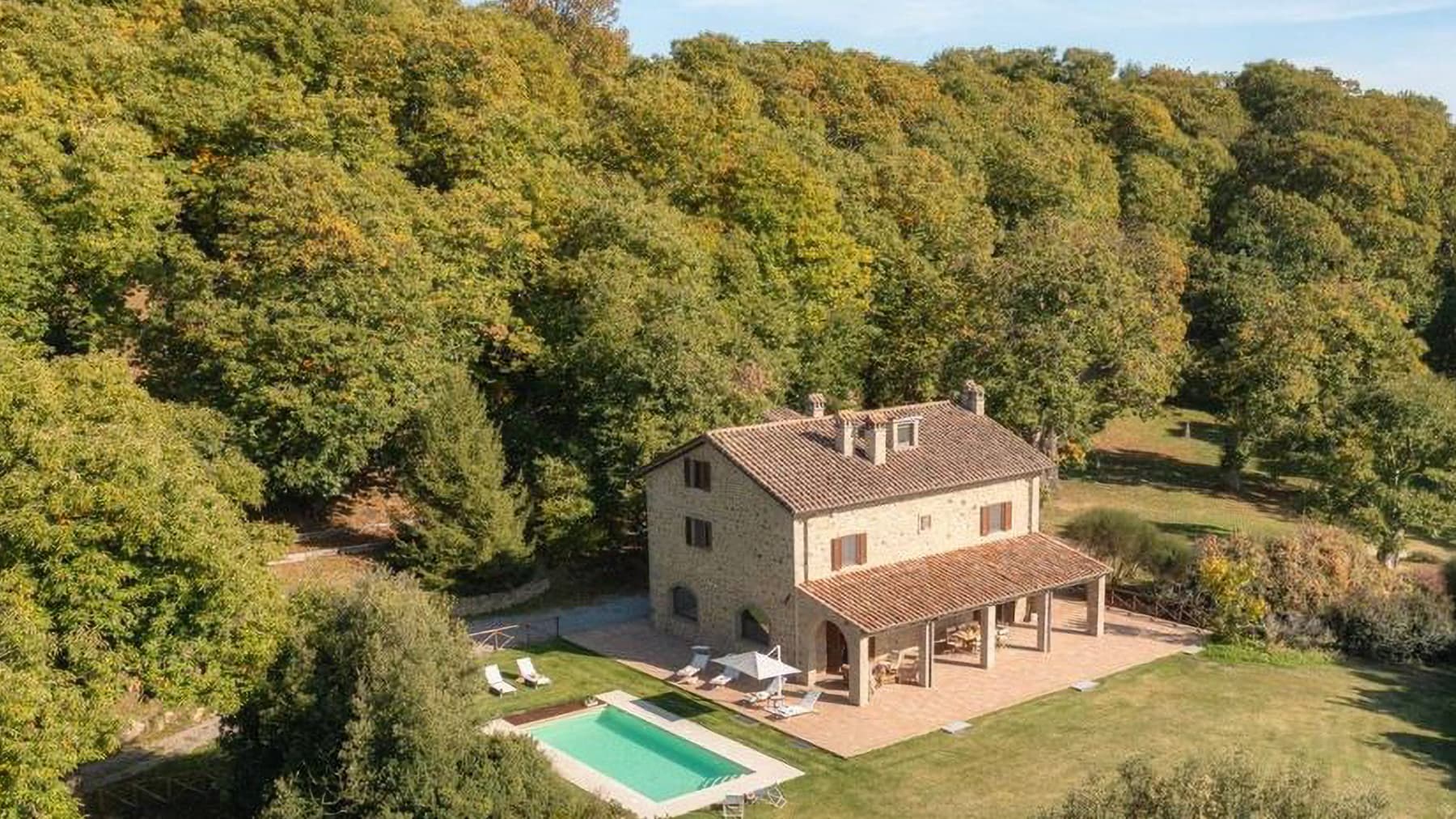 Rustic Country House in Santa Fiora, Tuscany