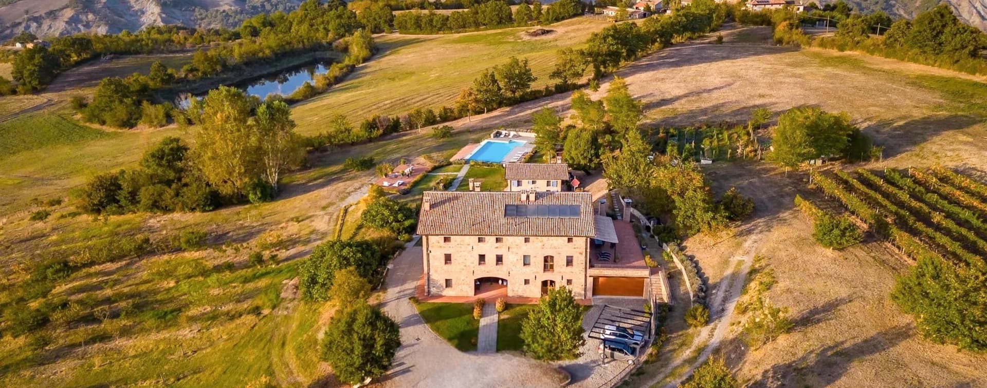 Villa di lusso tra le colline di Modena, 900 mq