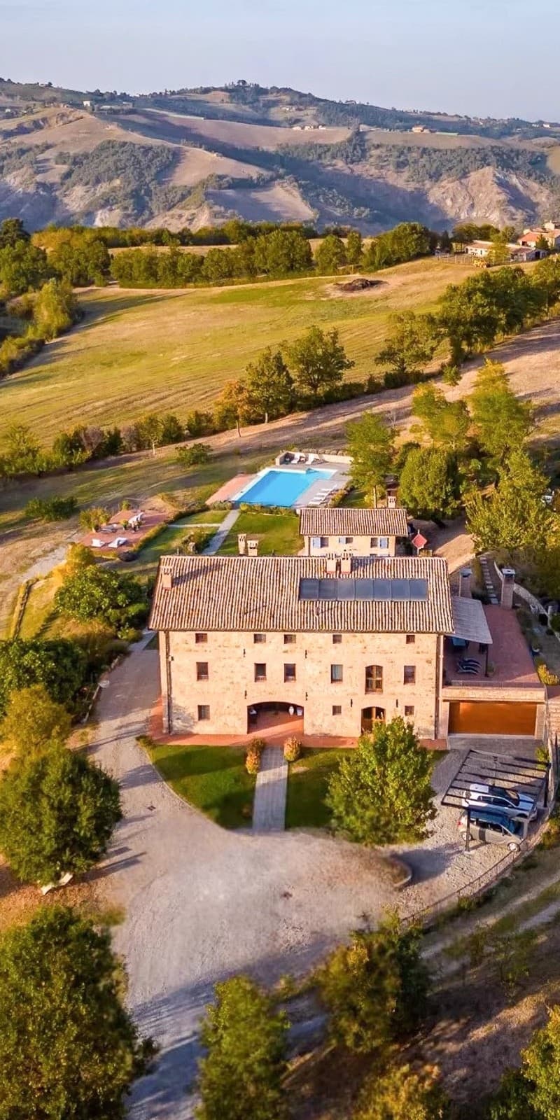 Villa di lusso tra le colline di Modena, 900 mq