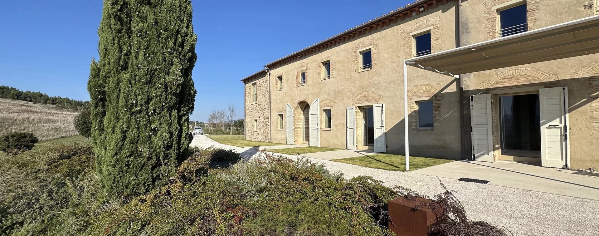 Casale ristrutturato con vista mozzafiato a Volterra