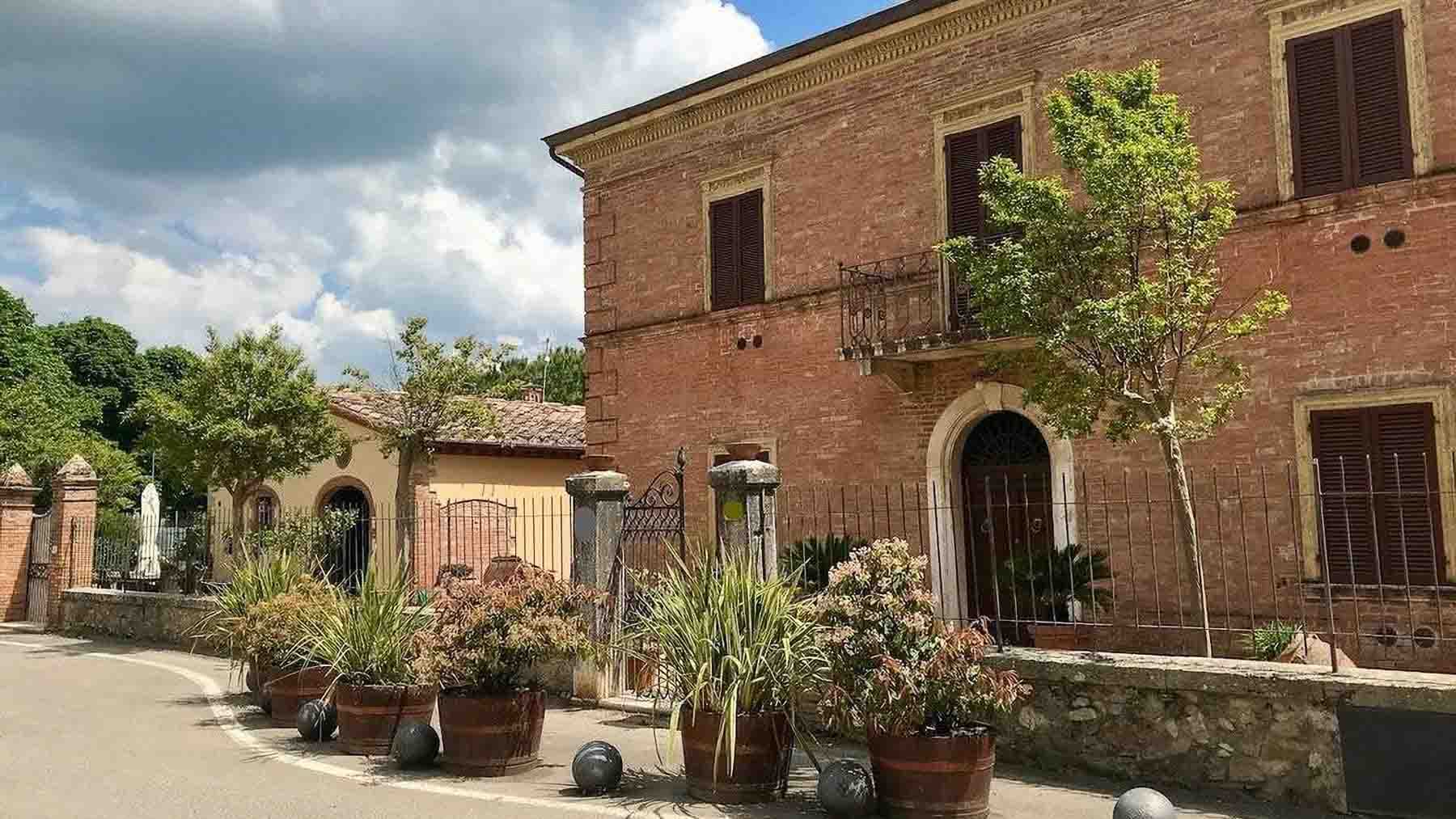 Casale esclusivo a Murlo, nel cuore della Toscana