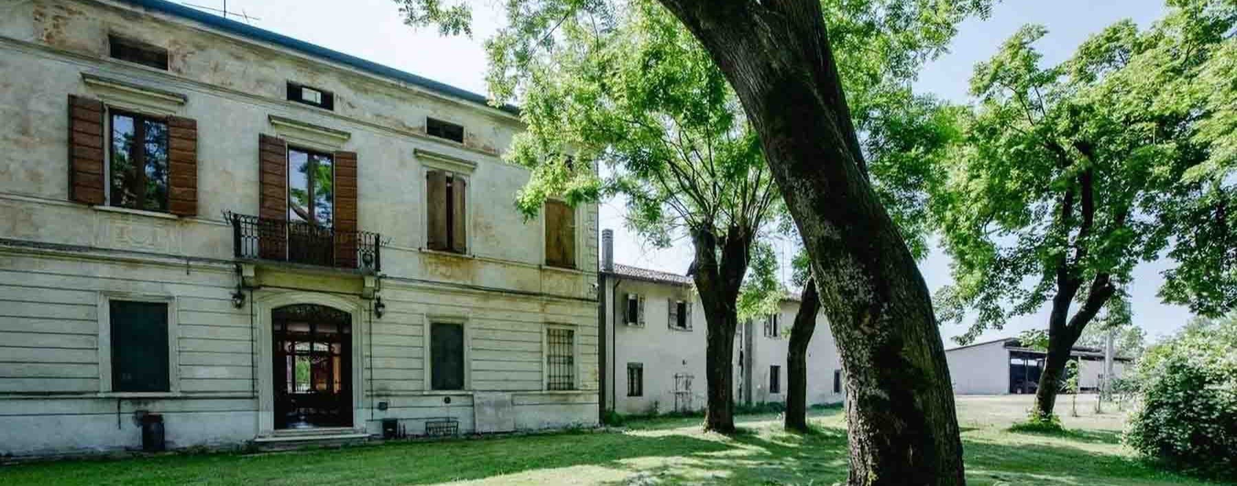 Charming Country House in Mantova, Lombardy