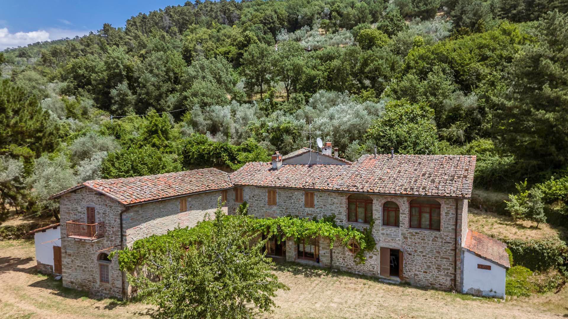 Charming Property in Castelfranco Piandiscò, Tuscany