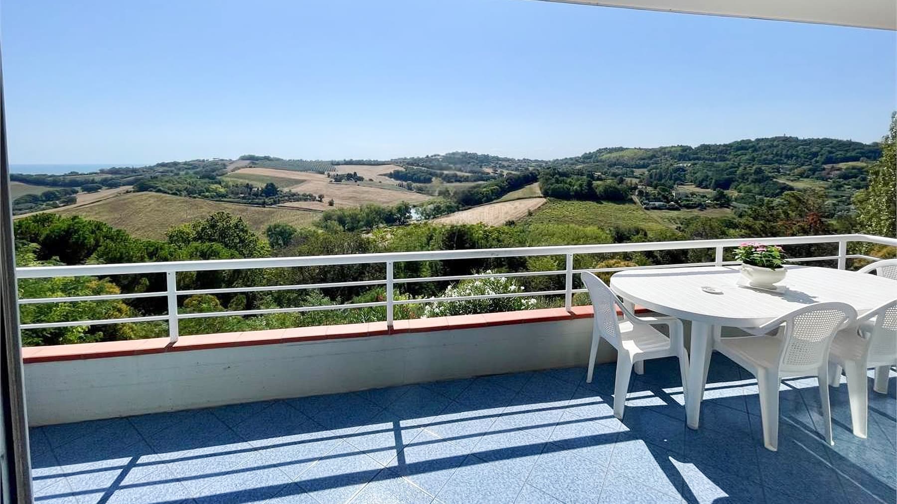 Charming Villa in Pesaro, Marche Region