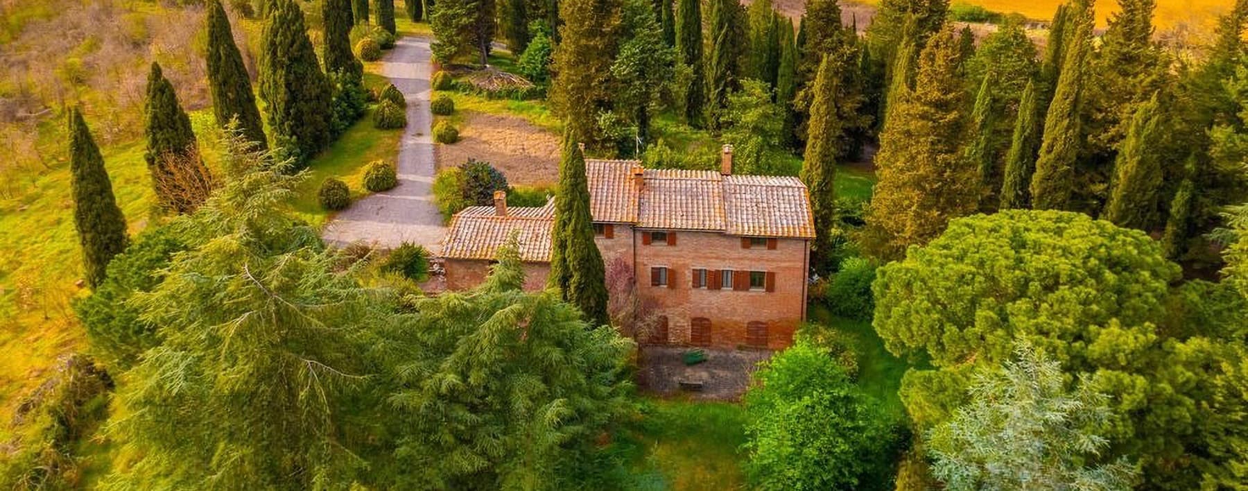 Rustic Country House in Chiusi, Tuscany