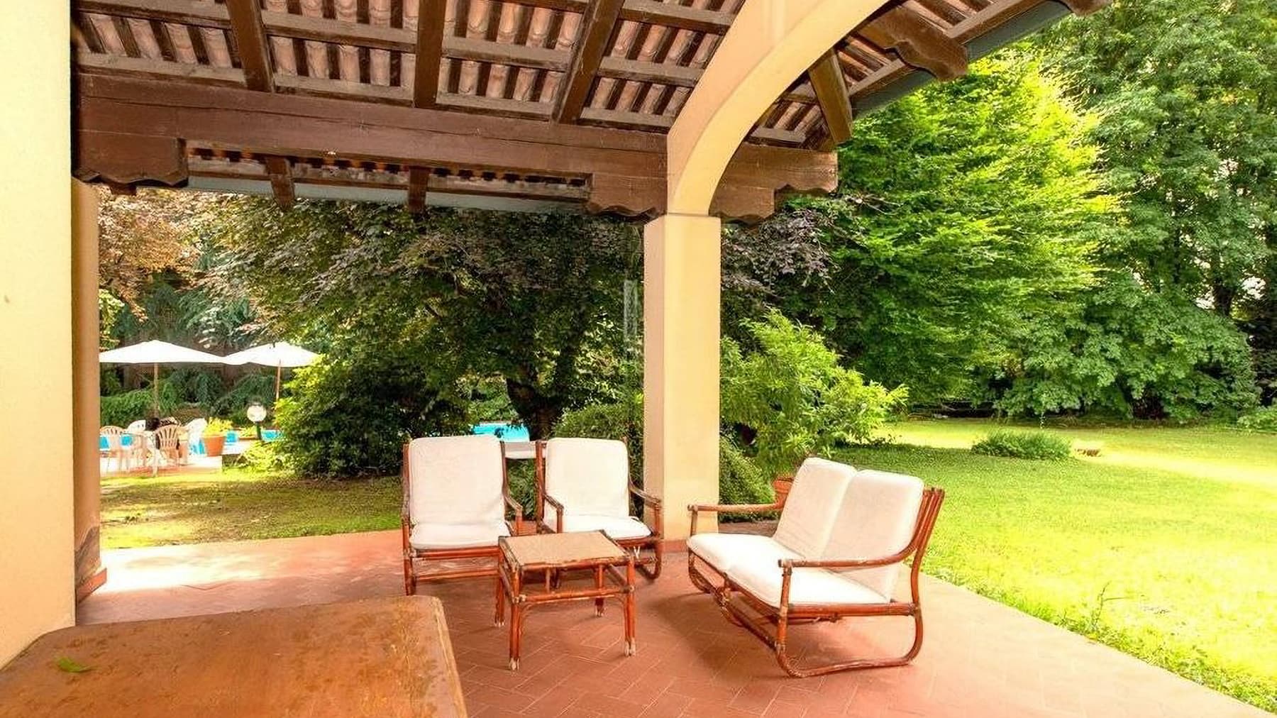 Charming Villa in Bolladello-Peveranza, Lombardy