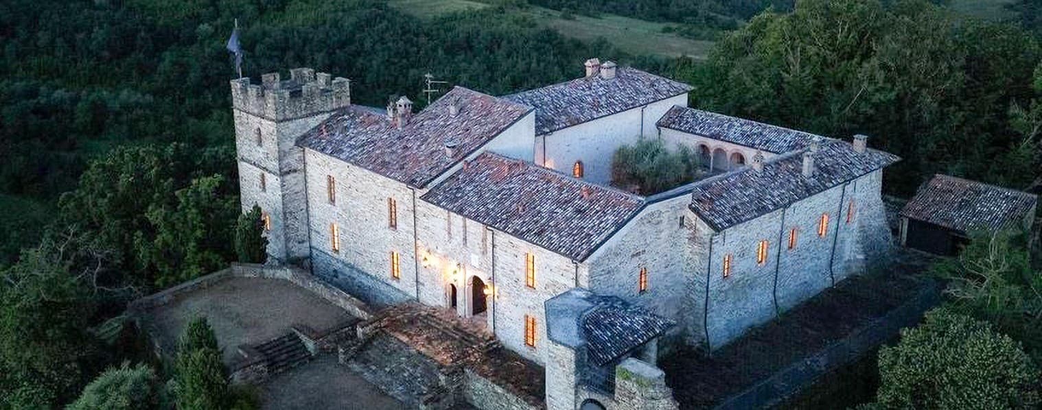 Enchanting Castle in Vicini-Ravazzoli, Emilia-Romagna