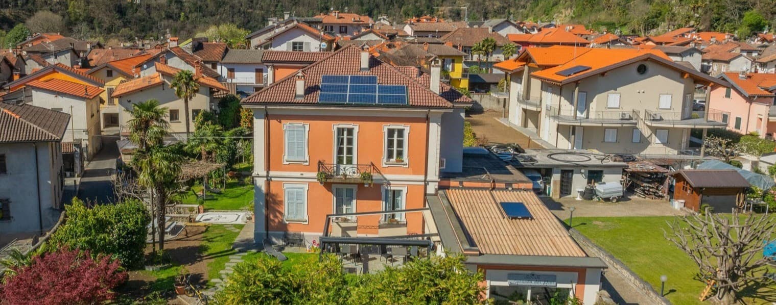 Villa Overlooking Lago Maggiore in Piemonte