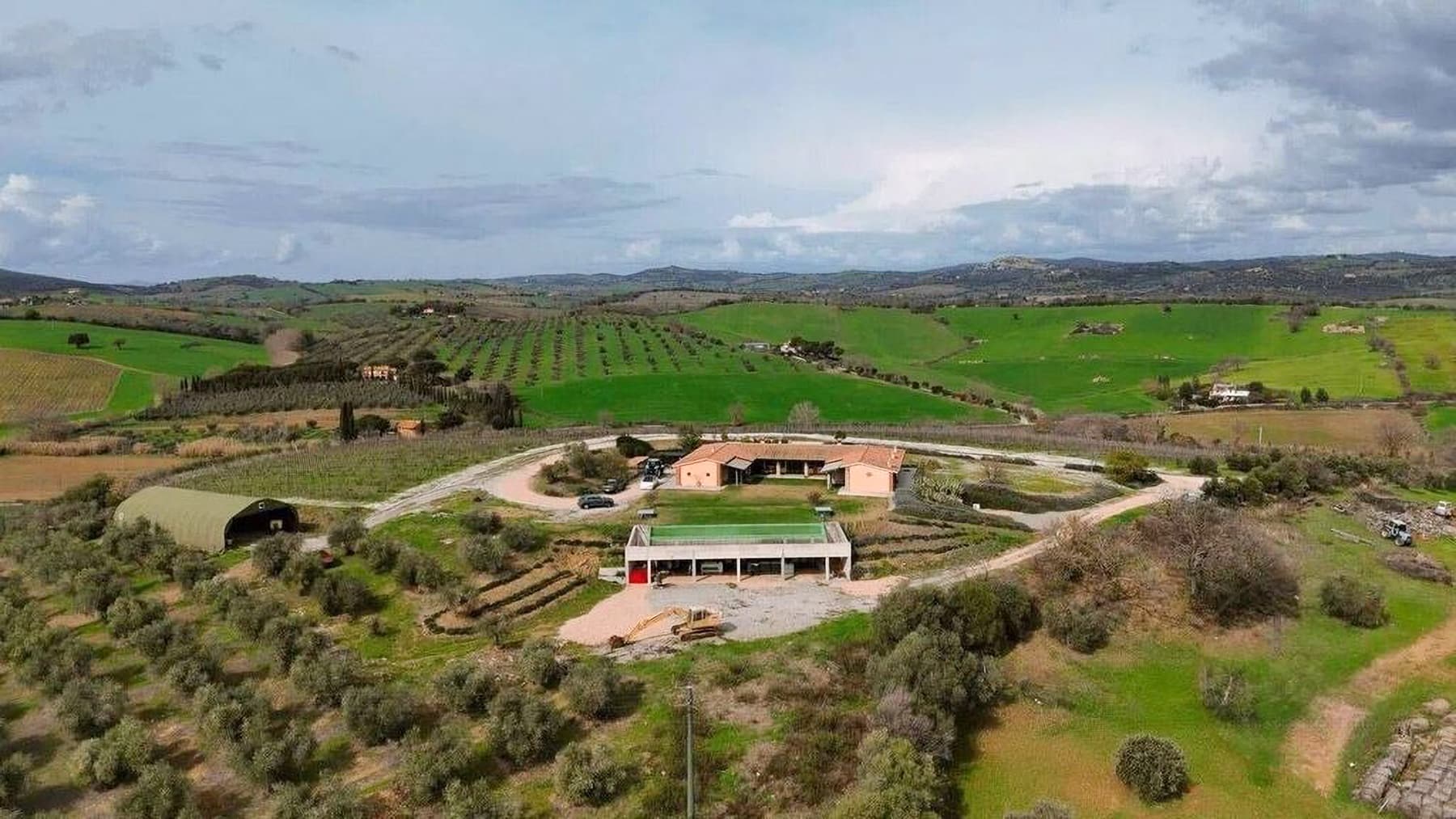 Villa panoramica a Fonteblanda, nel cuore della Toscana