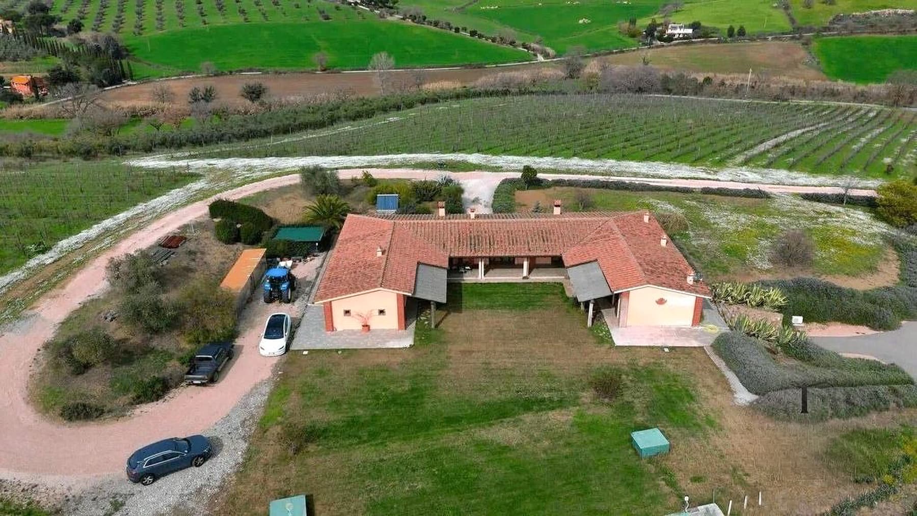 Villa panoramica a Fonteblanda, nel cuore della Toscana