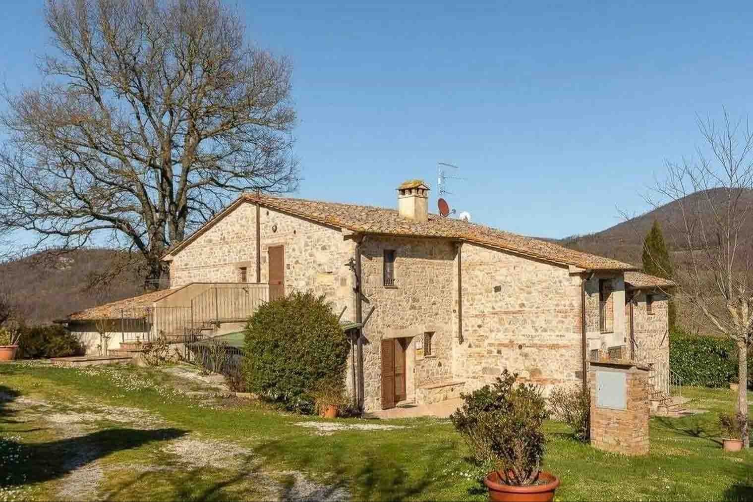 Rustic Country House in Montepulciano, Tuscany