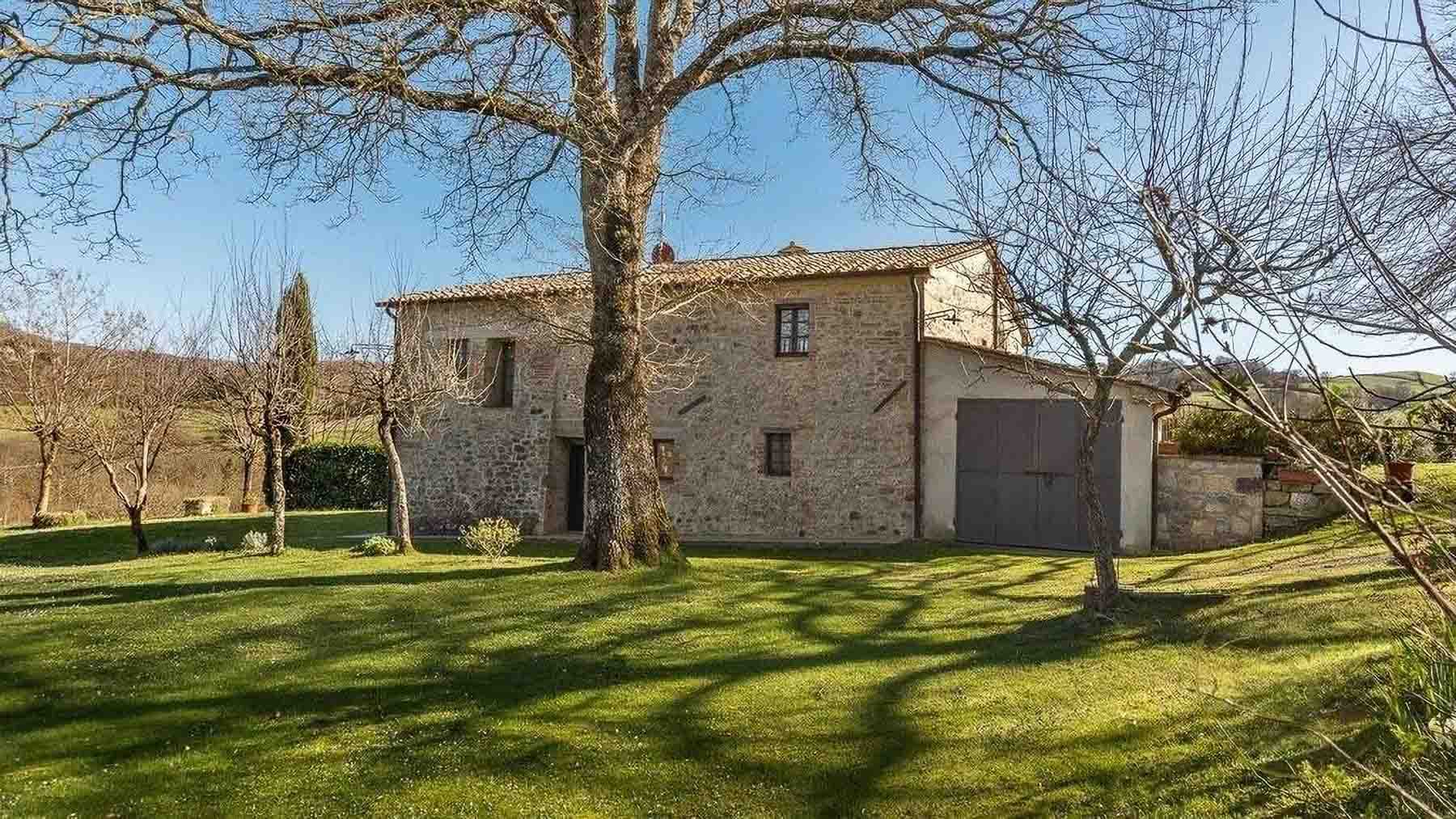 Rustic Country House in Montepulciano, Tuscany