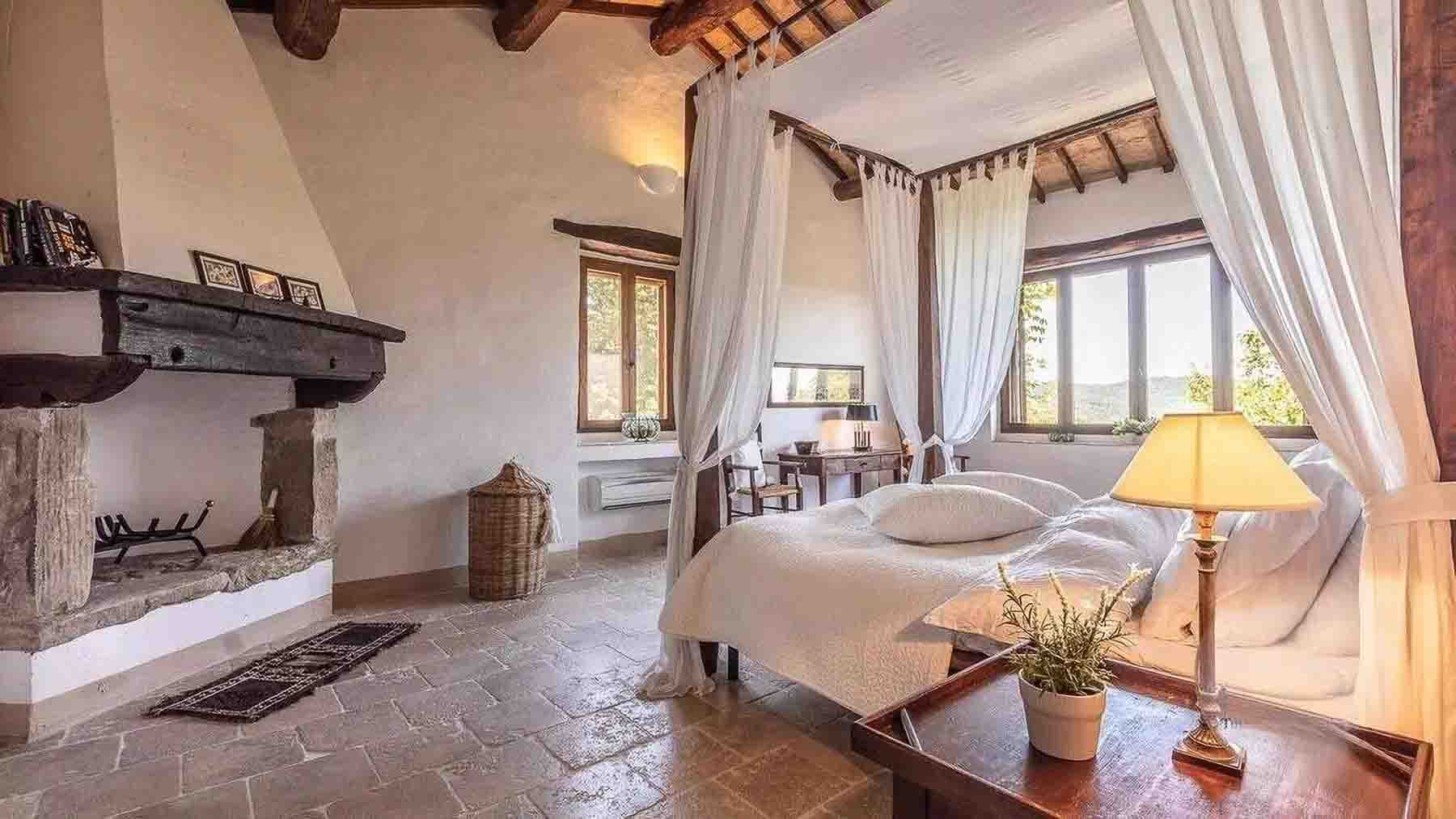 Casale esclusivo in Umbria con vista Lago Trasimeno