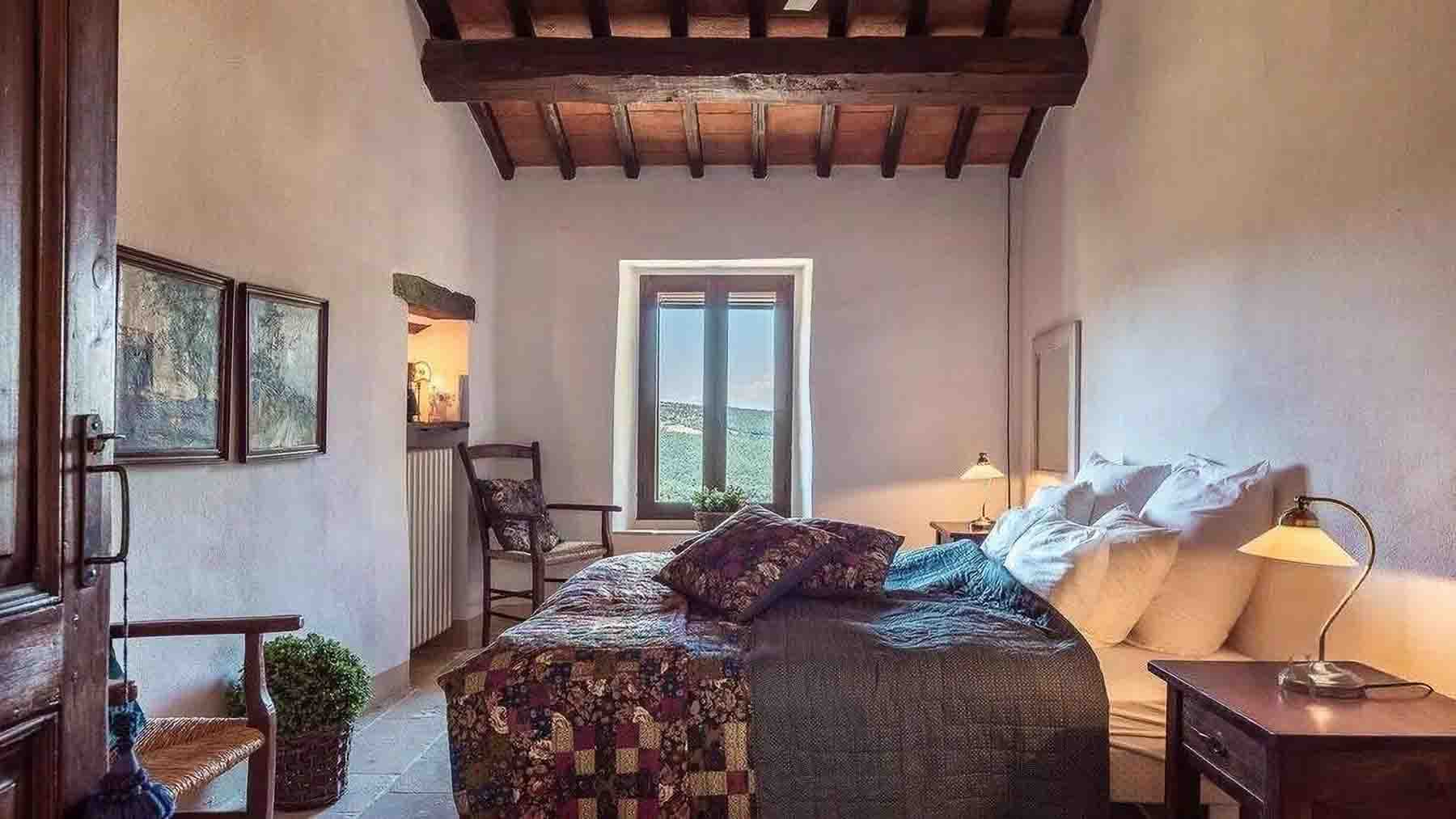 Casale esclusivo in Umbria con vista Lago Trasimeno