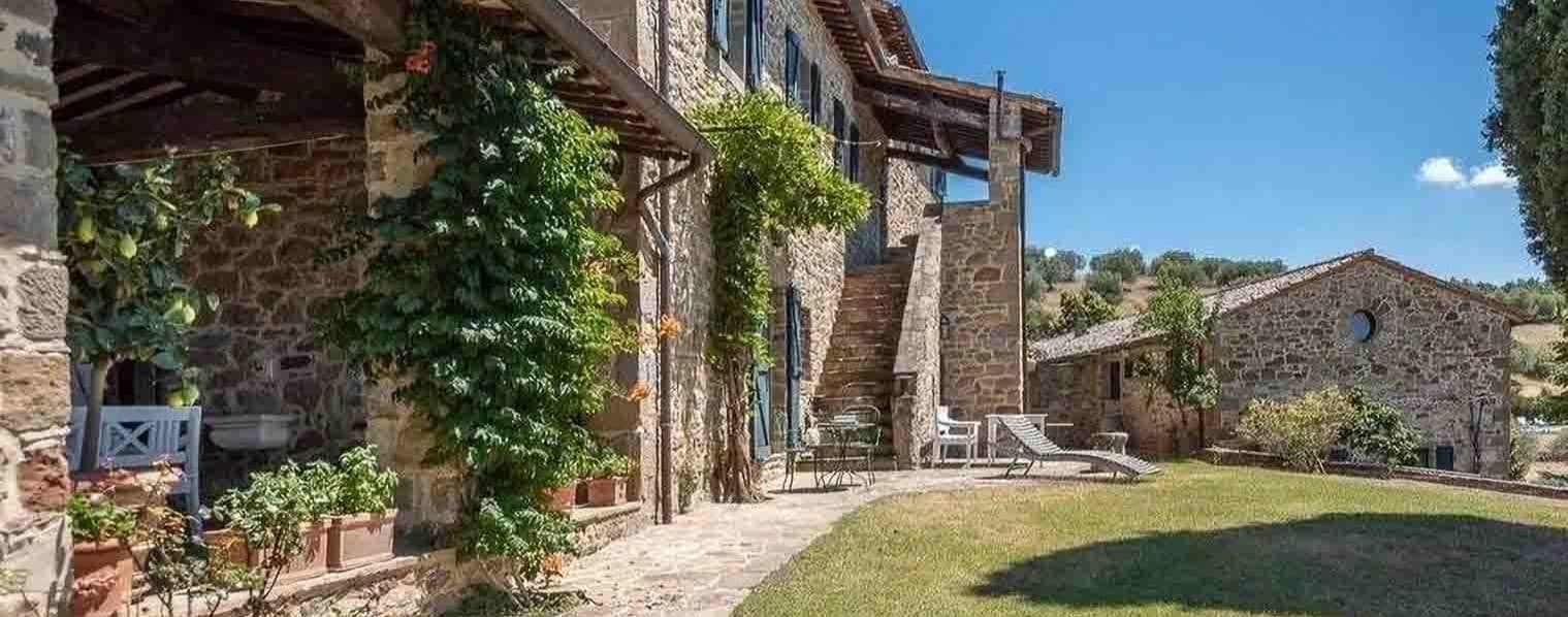 Casale esclusivo in Umbria con vista Lago Trasimeno