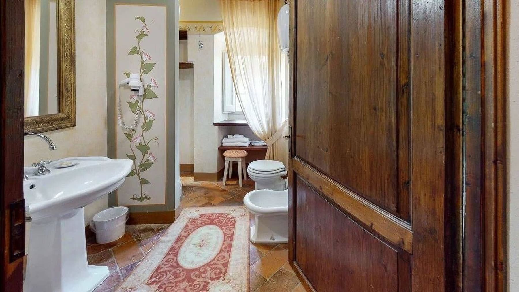 Charming Villa in Cortona, Tuscany
