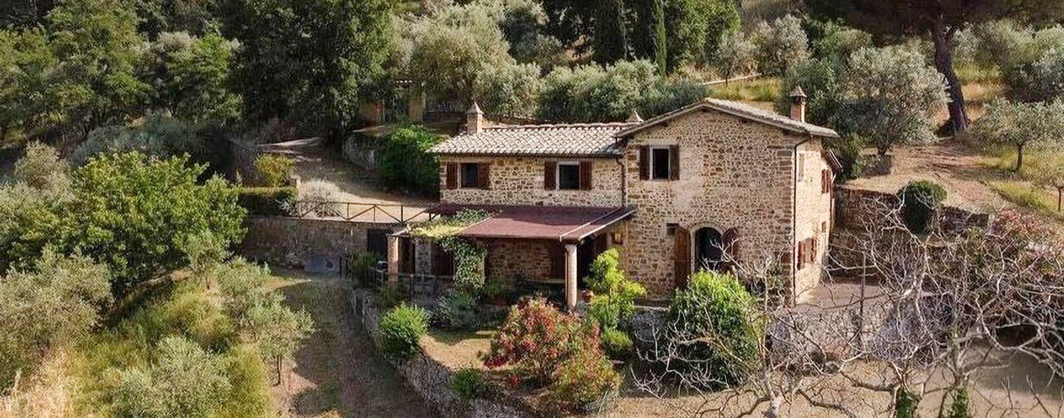 Villa a Montalcino, nel cuore della Val d'Orcia