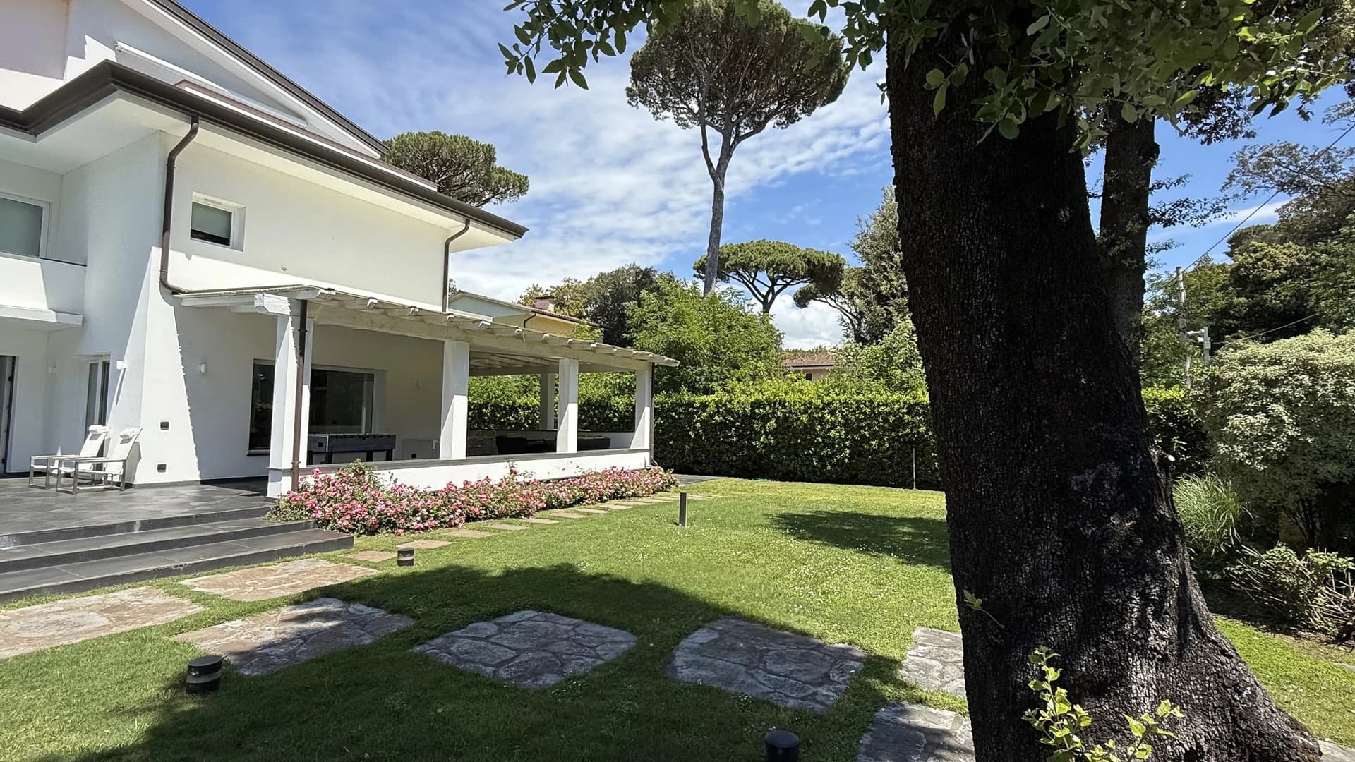 Charming Villa in Pietrasanta, Versilia, Tuscany
