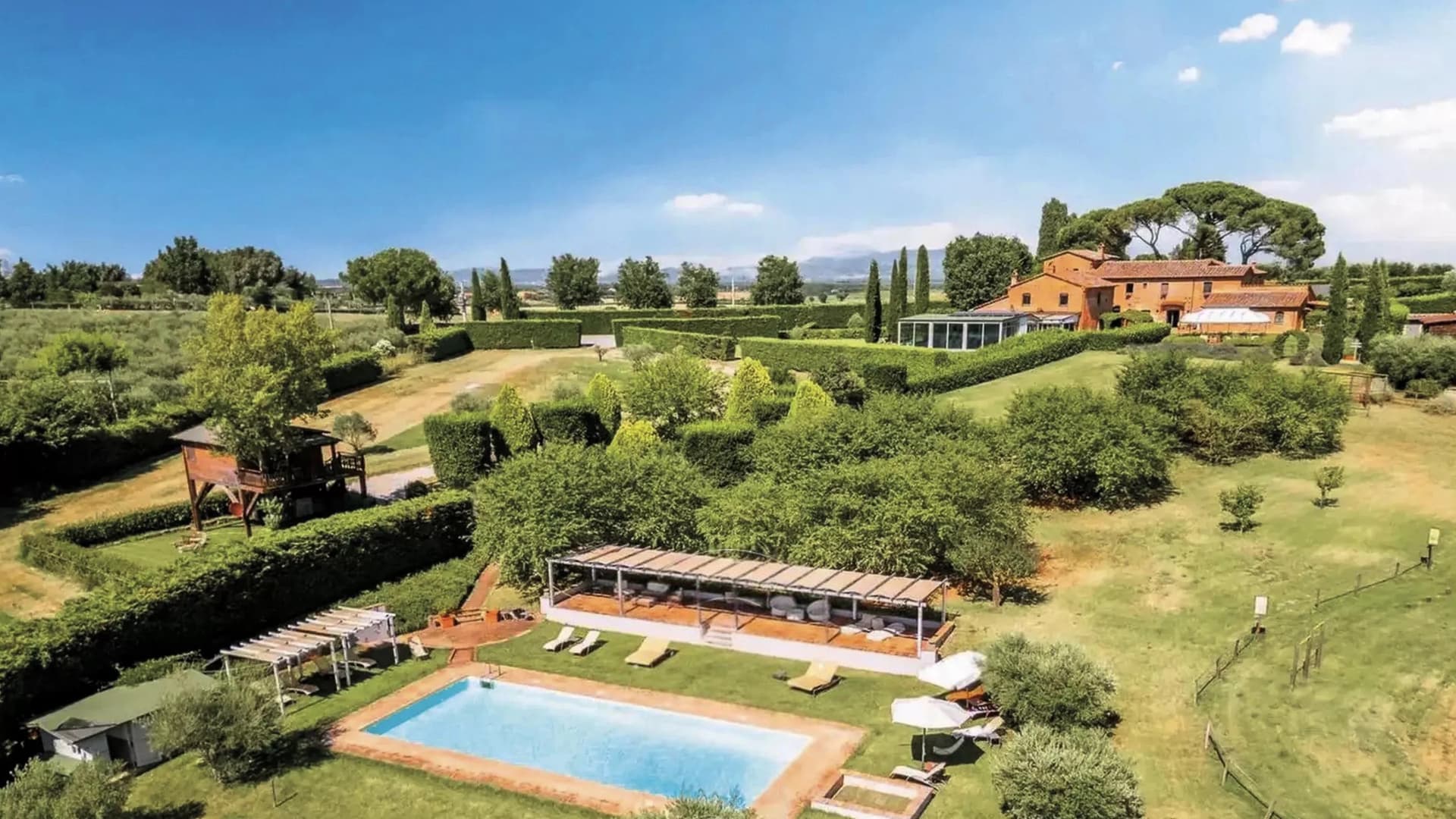 Charming Villa in Petrignano del Lago, Umbria