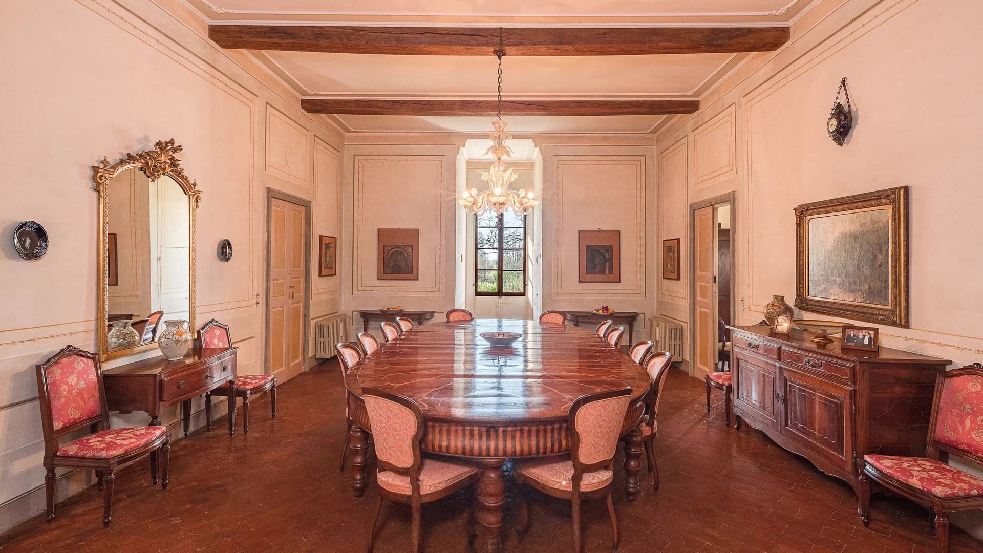 Villa storica nella campagna di Poviglio