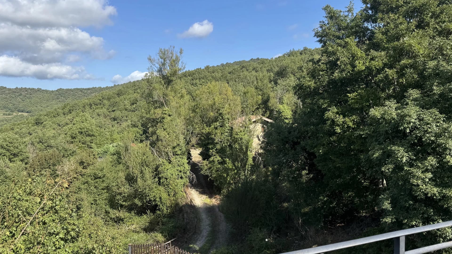 Casale in Toscana: Eleganza e Tradizione a Castiglion Fiorentino