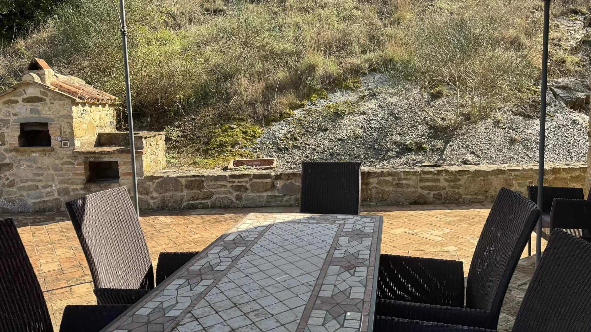 Casale in Toscana: Eleganza e Tradizione a Castiglion Fiorentino