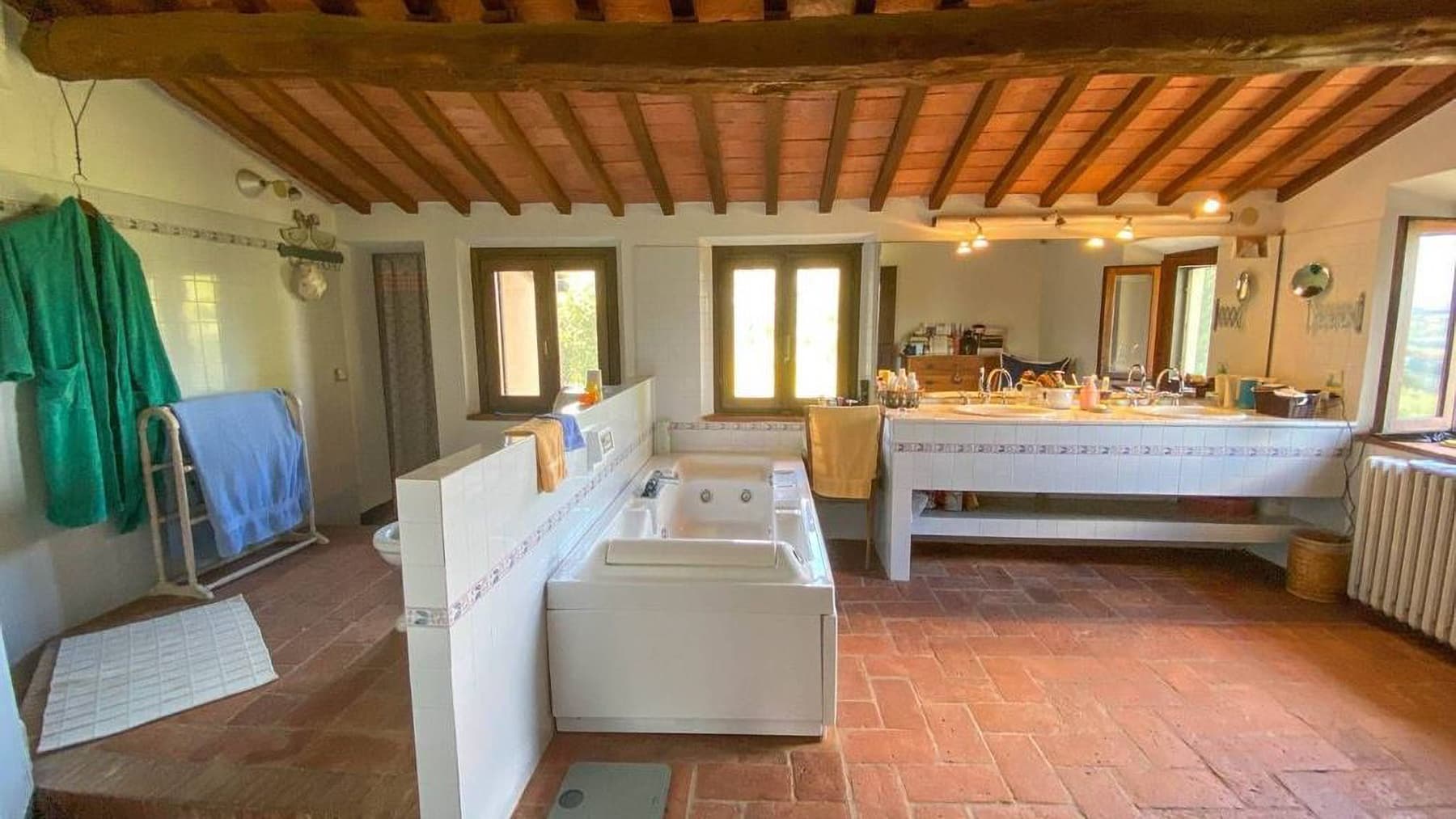 Casale spazioso con terrazzo a Selvatelle, Toscana