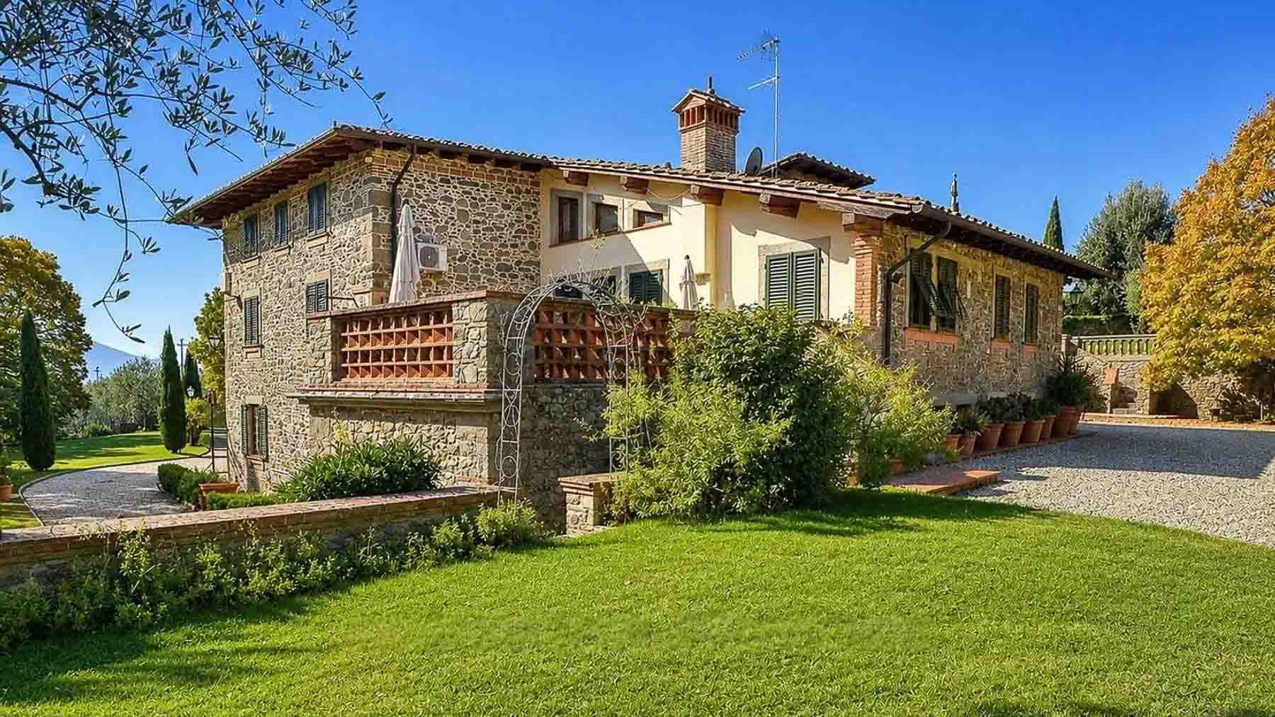Charming Villa in Capannori, Tuscany