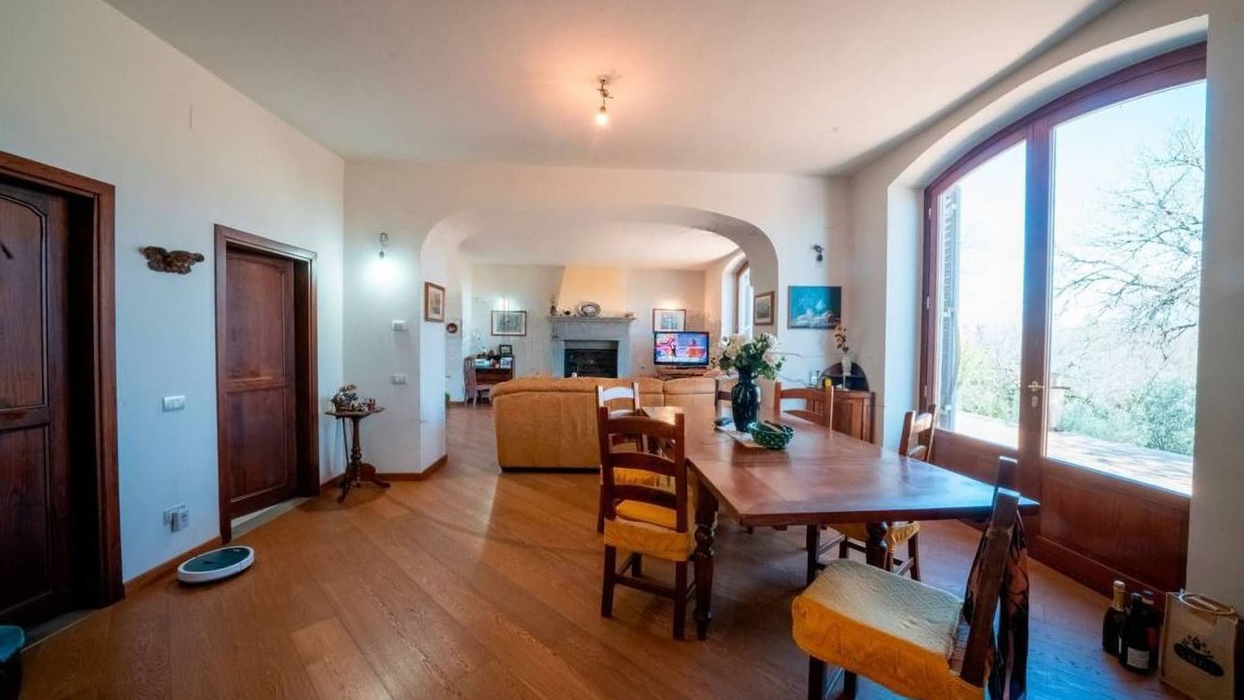 Villa spaziosa con giardino a Figline e Incisa Valdarno